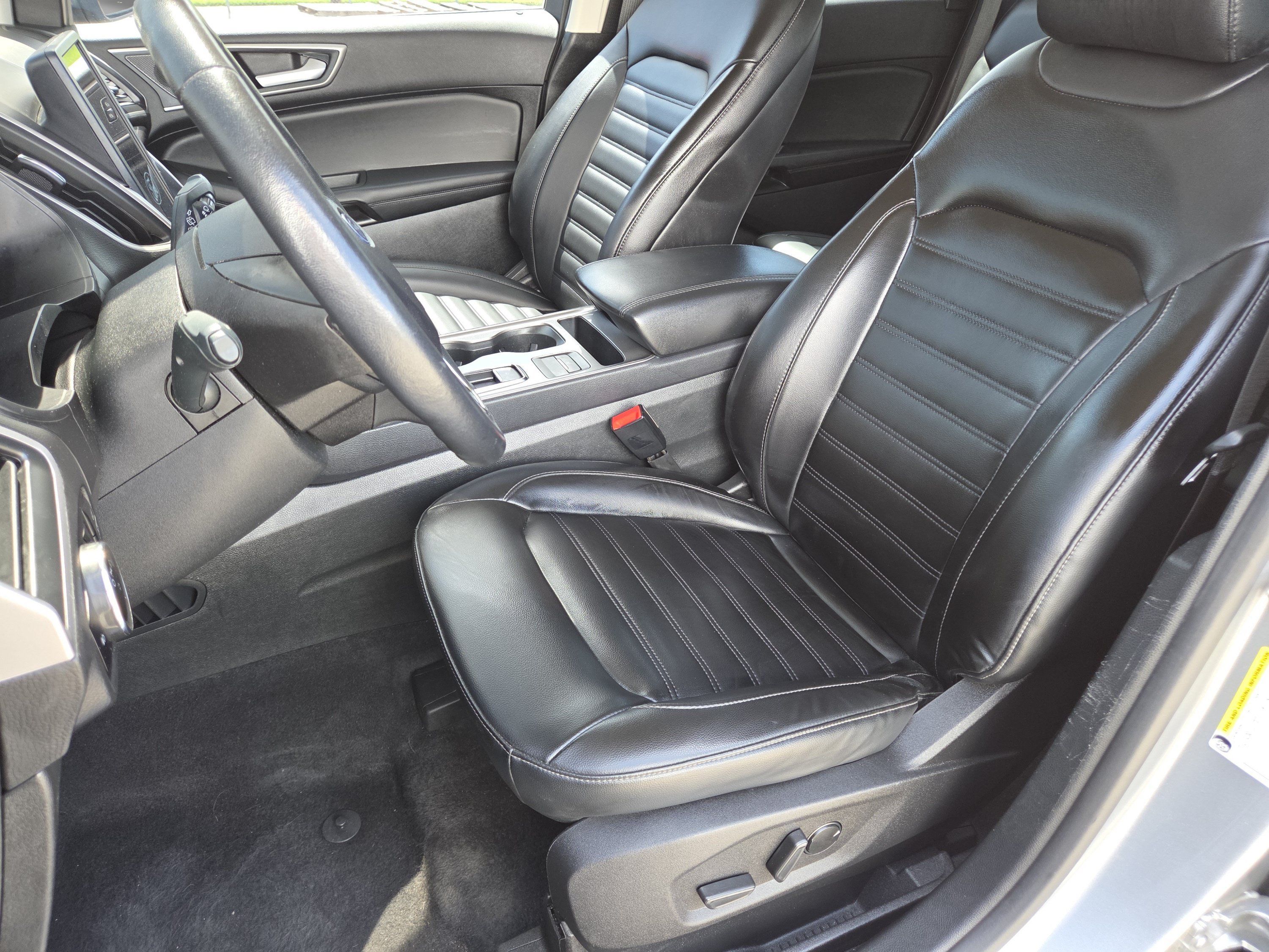 Used 2024 Ford Edge SEL w/ Convenience Package AWD/4WD image 6