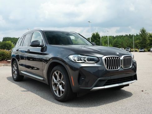 Used 2022 BMW X3 xDrive30i AWD/4WD image 3