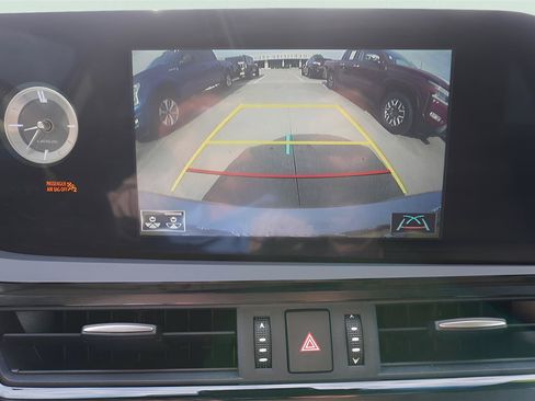Used 2022 Lexus ES 350 w/ Premium Package FWD image 14