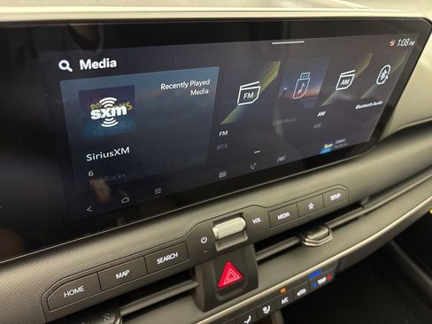 New 2026 Kia K4 LXS image 26