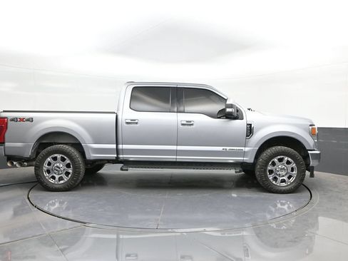 Certified 2022 Ford F250 Lariat w/ Chrome Package AWD/4WD image 24