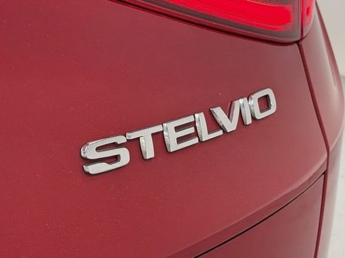 Used 2020 Alfa Romeo Stelvio Ti w/ Active Blind Spot Package image 8