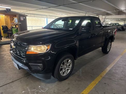 Used 2021 Chevrolet Colorado LT w/ Fleet Safety Package RWD image 2