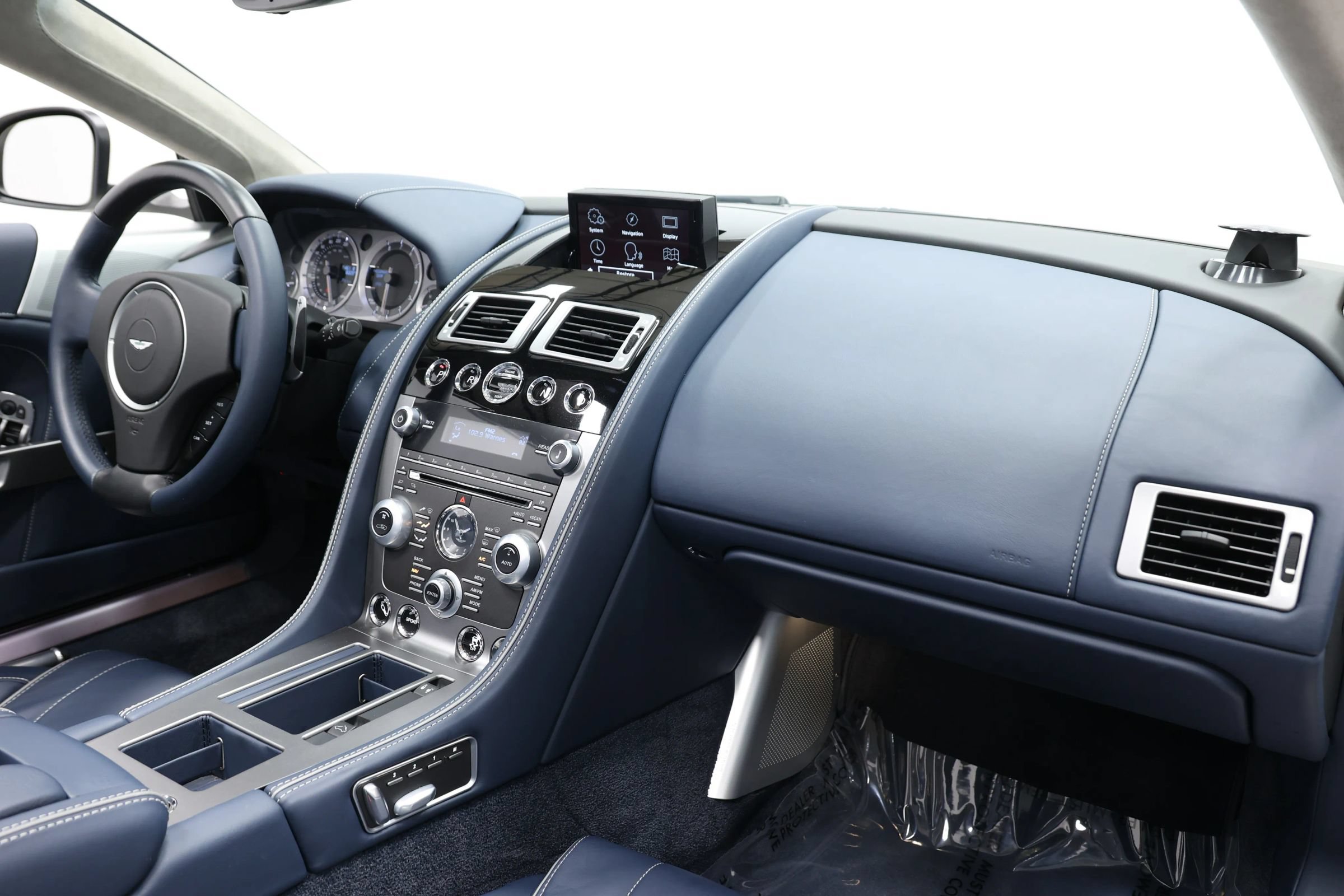 Used 2012 Aston Martin Virage Volante RWD image 83