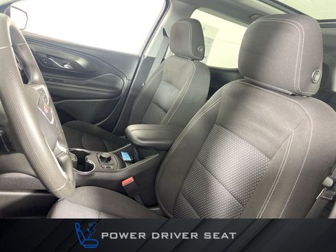 Used 2022 GMC Terrain SLE w/ Driver Convenience Package AWD/4WD image 18