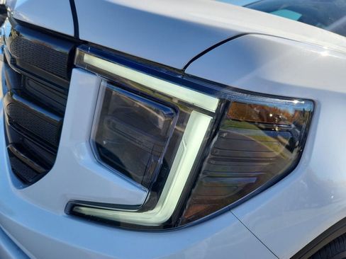 New 2026 GMC Sierra 1500 Elevation image 5