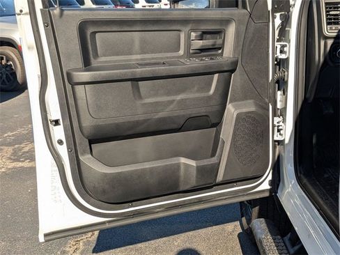 New 2026 RAM 3500 Tradesman image 10