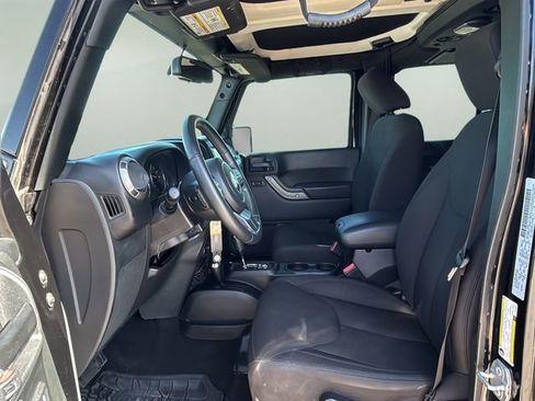 Used 2018 Jeep Wrangler Unlimited Sport S AWD/4WD image 20