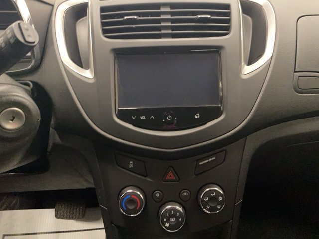 Used 2016 Chevrolet Trax LS AWD/4WD image 35