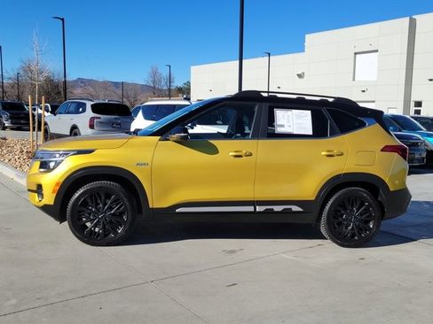 Certified 2022 Kia Seltos Nightfall Edition image 2