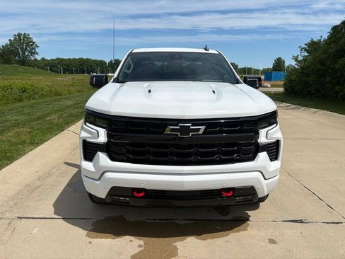New 2026 Chevrolet Silverado 1500 RST w/ Redline Edition AWD/4WD image 12