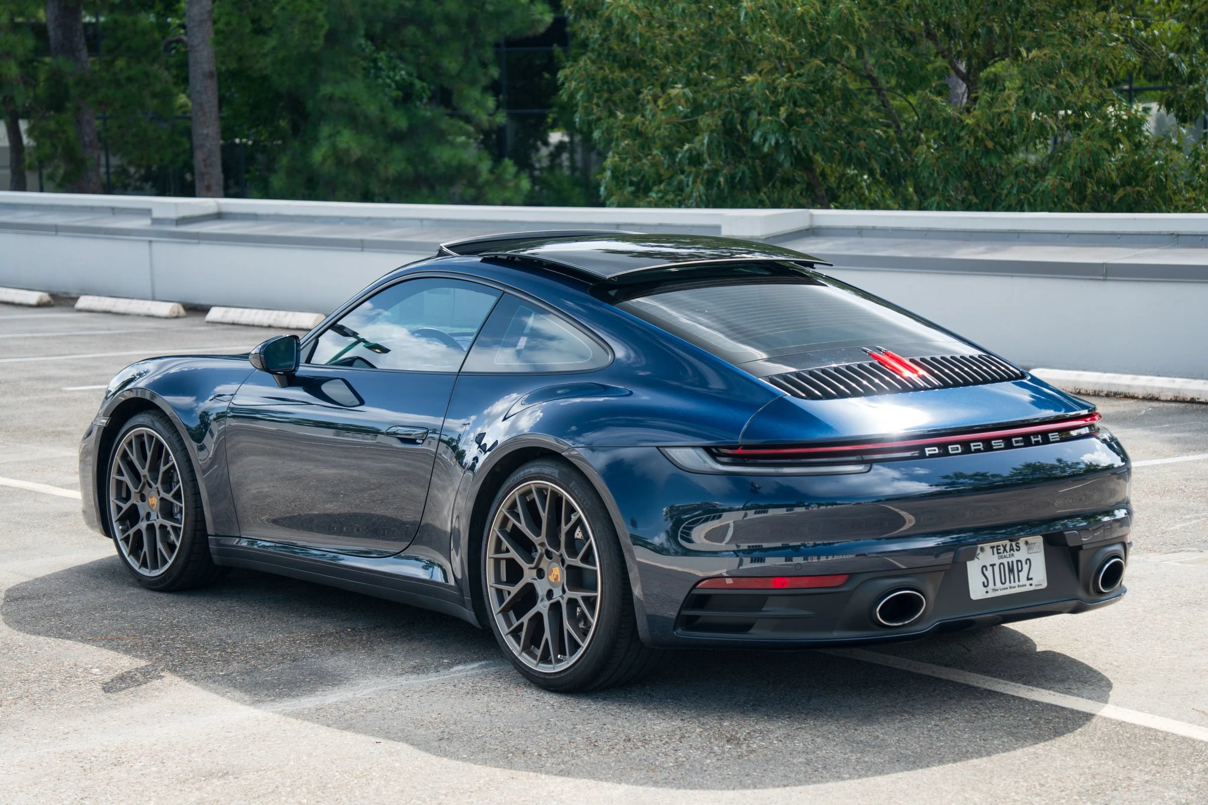 Used 2020 Porsche 911 Carrera RWD image 9