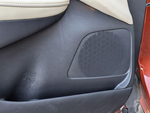 Used 2020 Nissan Murano Platinum image 16