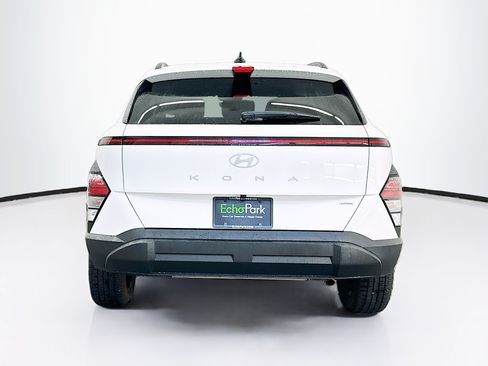 Used 2025 Hyundai Kona SEL AWD/4WD image 7