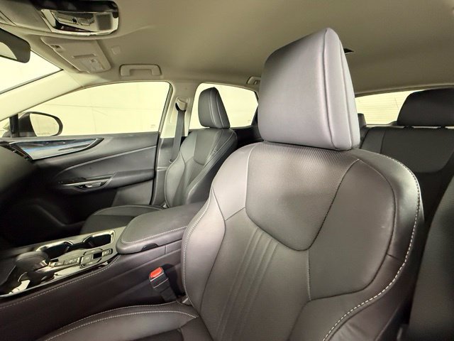 Used 2025 Lexus NX 250 FWD w/ Accessory Package (P2) image 5