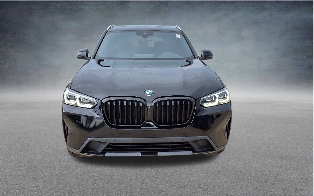 Used 2023 BMW X3 sDrive30i w/ Premium Package RWD image 2