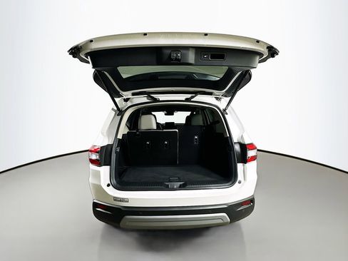 Used 2024 Honda Pilot EX-L image 35