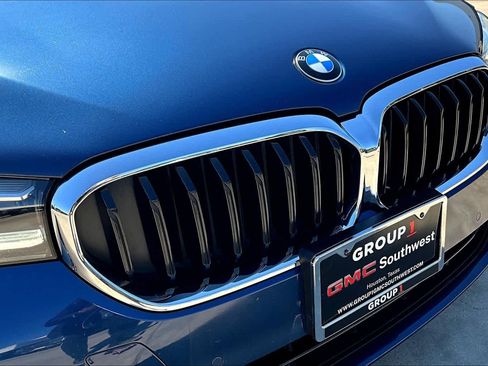 Used 2022 BMW 530i w/ M Sport Package image 29