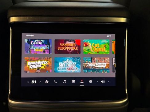 Used 2021 Tesla Model S Plaid image 25