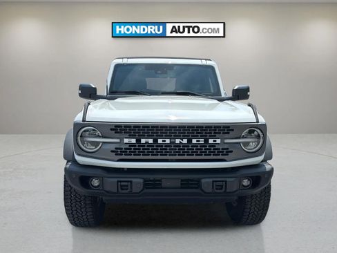 Used 2025 Ford Bronco Badlands AWD/4WD image 9