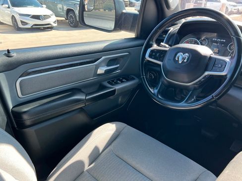 Used 2021 RAM 1500 Big Horn w/ Level 1 Safety Group AWD/4WD image 11