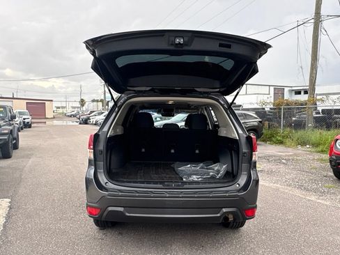 Used 2021 Subaru Forester Premium w/ Popular Package #1 AWD/4WD image 14