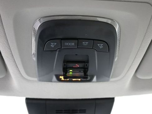 Certified 2023 Toyota Corolla Cross L image 27