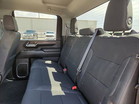 Used 2024 Chevrolet Silverado 2500 LT AWD/4WD image 10