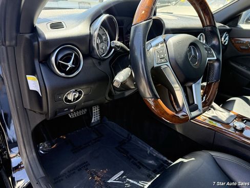 Used 2012 Mercedes-Benz SLK 350 image 8