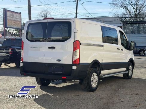 Used 2023 Ford Transit 250 Low Roof w/ Exterior Upgrade Package image 8