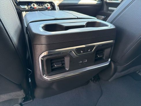 Used 2024 GMC Sierra 1500 Denali w/ Denali Reserve Package AWD/4WD image 41