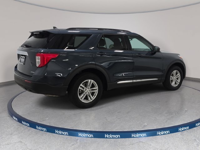 Used 2023 Ford Explorer XLT AWD/4WD image 6