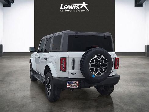 New 2026 Ford Bronco Outer Banks AWD/4WD image 3