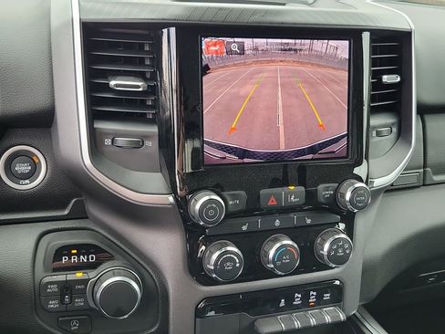 New 2026 RAM 1500 Big Horn AWD/4WD image 9