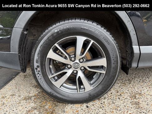 Used 2016 Toyota RAV4 XLE image 9