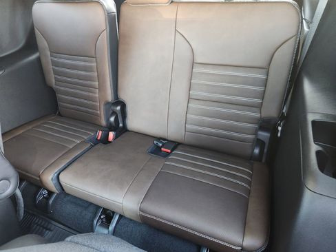 New 2026 GMC Acadia Denali Ultimate w/ LPO, Floor Liner Package image 22