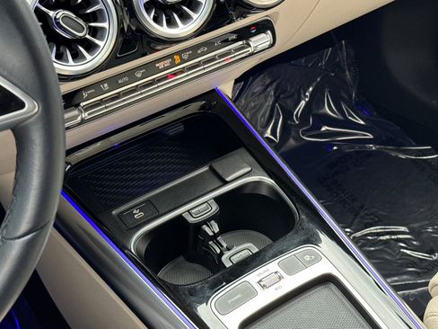 Used 2024 Mercedes-Benz GLA 250 4MATIC image 23