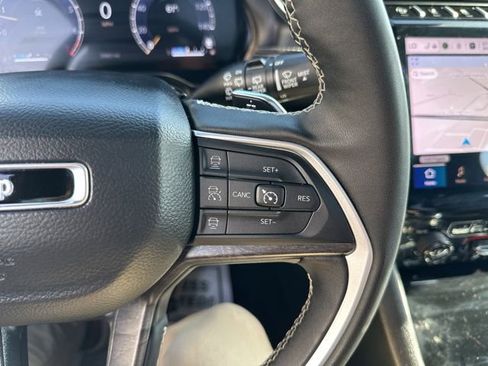 Certified 2024 Jeep Grand Cherokee L Limited w/ Luxury Tech Group II image 26