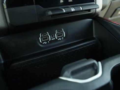 Used 2019 RAM 1500 Rebel AWD/4WD image 33