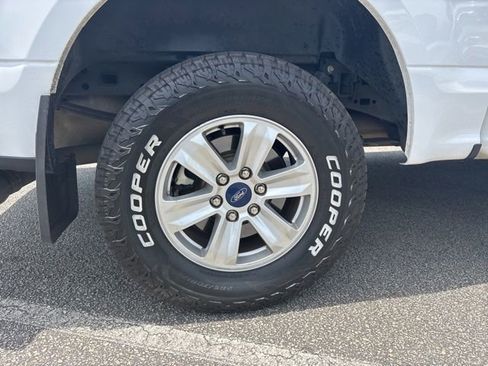 Used 2020 Ford F150 XLT w/ Trailer Tow Package AWD/4WD image 6