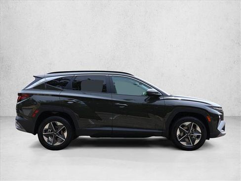Certified 2026 Hyundai Tucson SEL AWD/4WD image 4