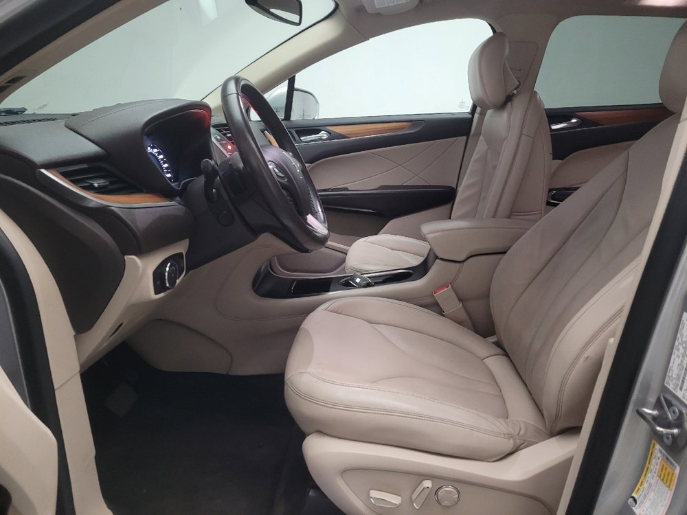 Used 2018 Lincoln MKC Select w/ Select Plus Package FWD image 17
