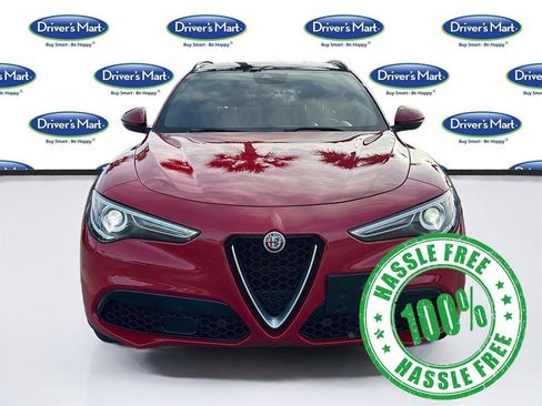 Used 2019 Alfa Romeo Stelvio Ti Sport w/ Quick Order Package 22S Sport image 2