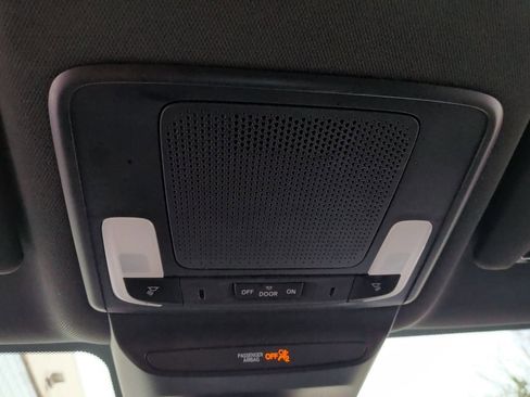 Certified 2023 Honda HR-V Sport image 23