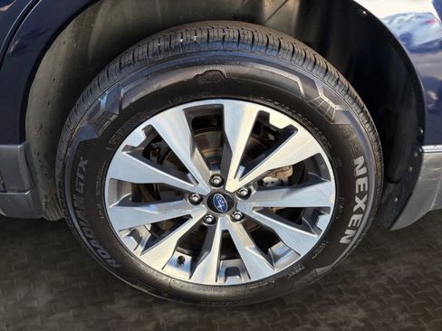 Used 2018 Subaru Outback 3.6R Touring image 37