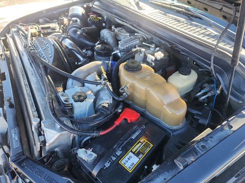 Used 2008 Ford F350 FX4 image 14