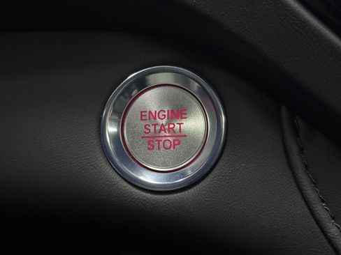 Used 2024 Acura RDX SH-AWD image 30