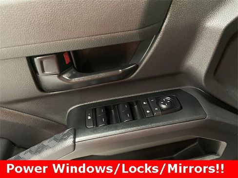 Used 2024 Toyota Tacoma SR5 image 21