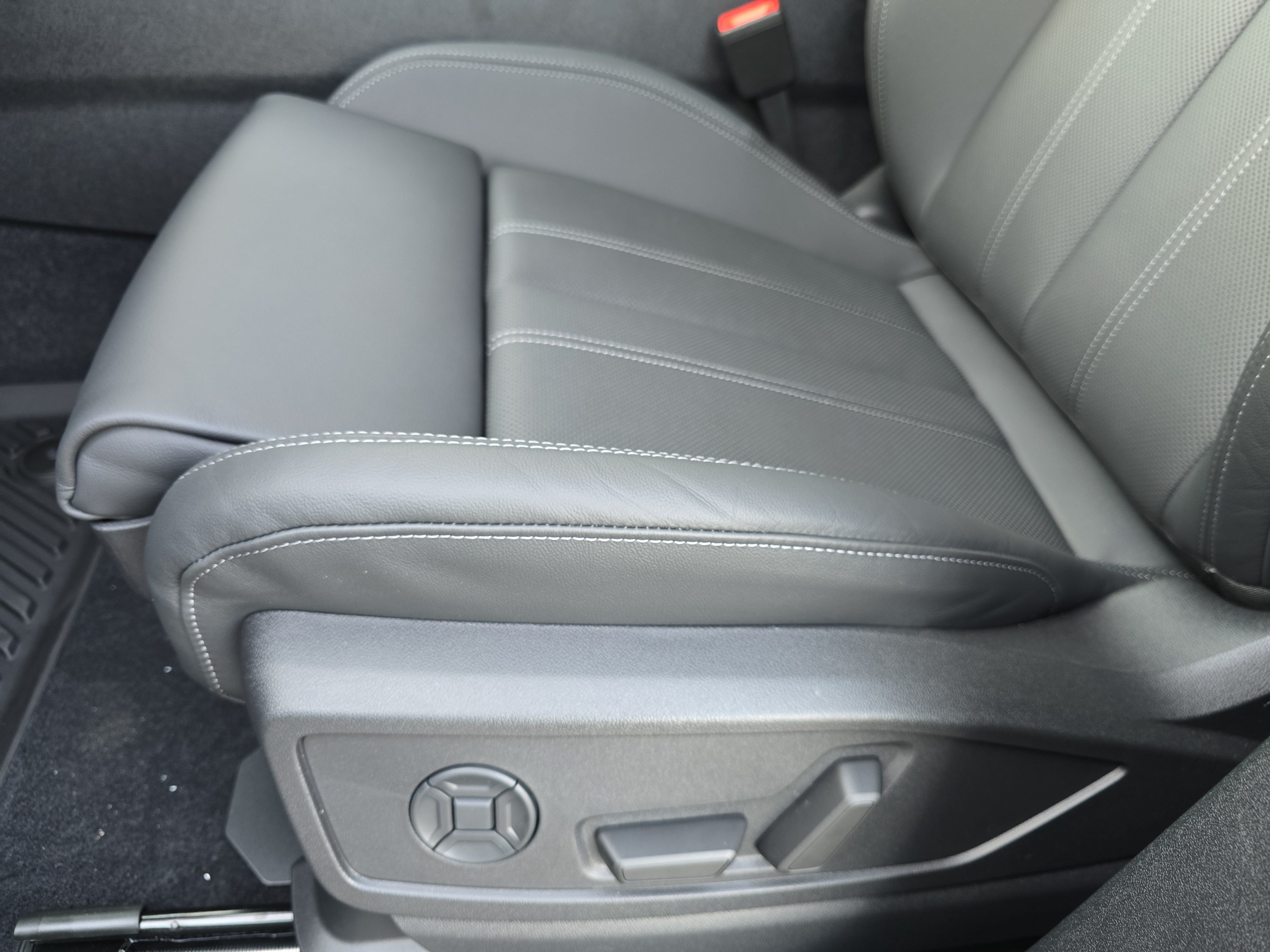 New 2026 Audi Q5 Prestige AWD/4WD image 28