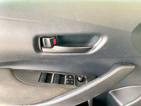 Used 2024 Toyota Corolla LE FWD image 12